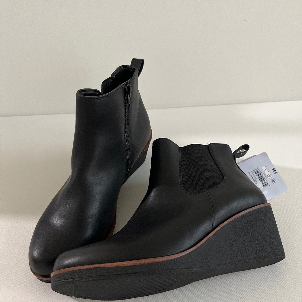 Aerosoles Wedge Boots Black   8W